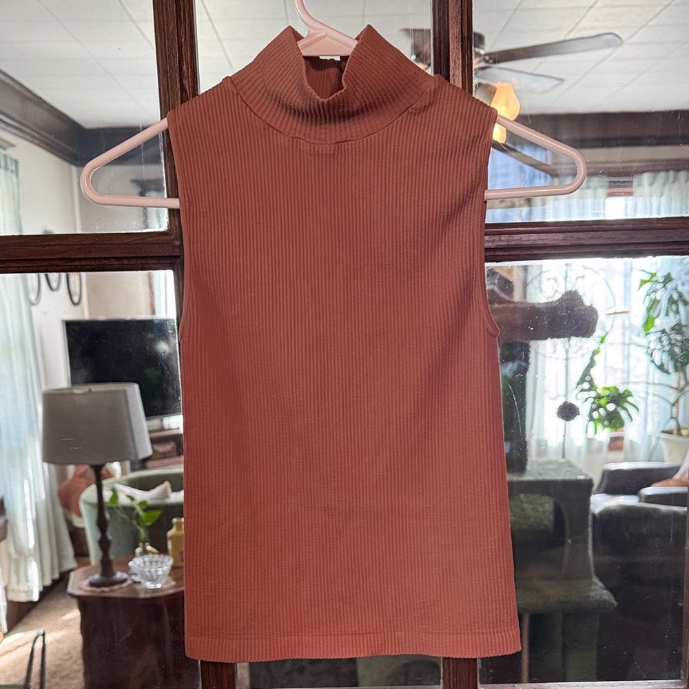 Nikibiki Terracotta Ribbed Mock Neck Sleeveless Seamless Top‎ NS7723 Womens OS